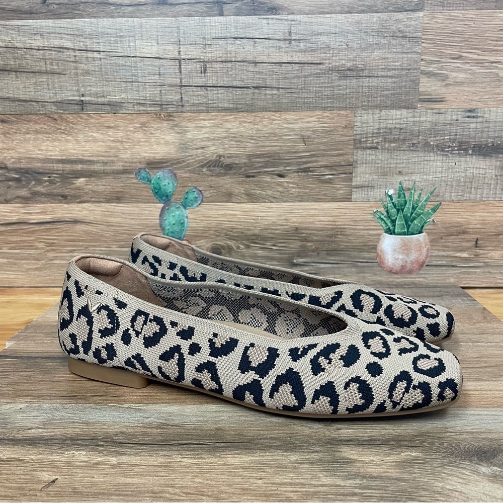 Vivaia Margot square toe V-cut ballet flats dark leopard women’s 9.5